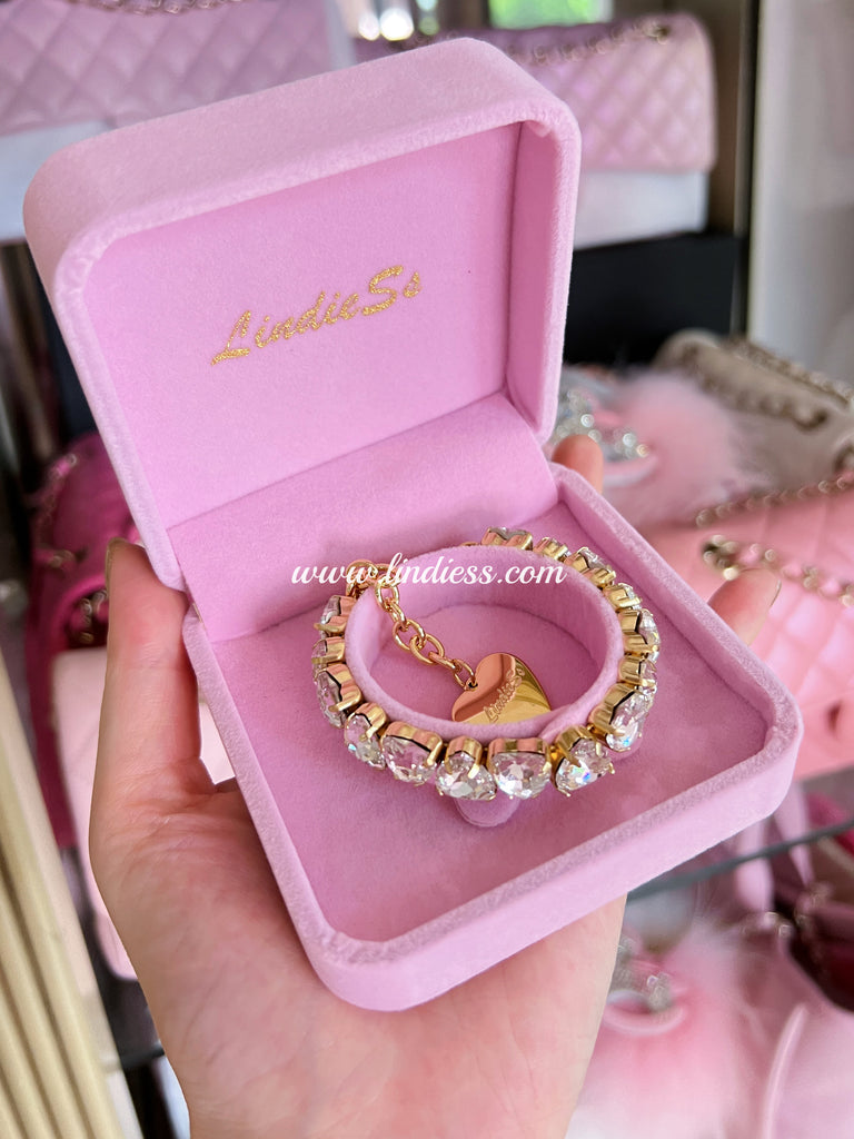 CRYSTAL HEART BRACELET