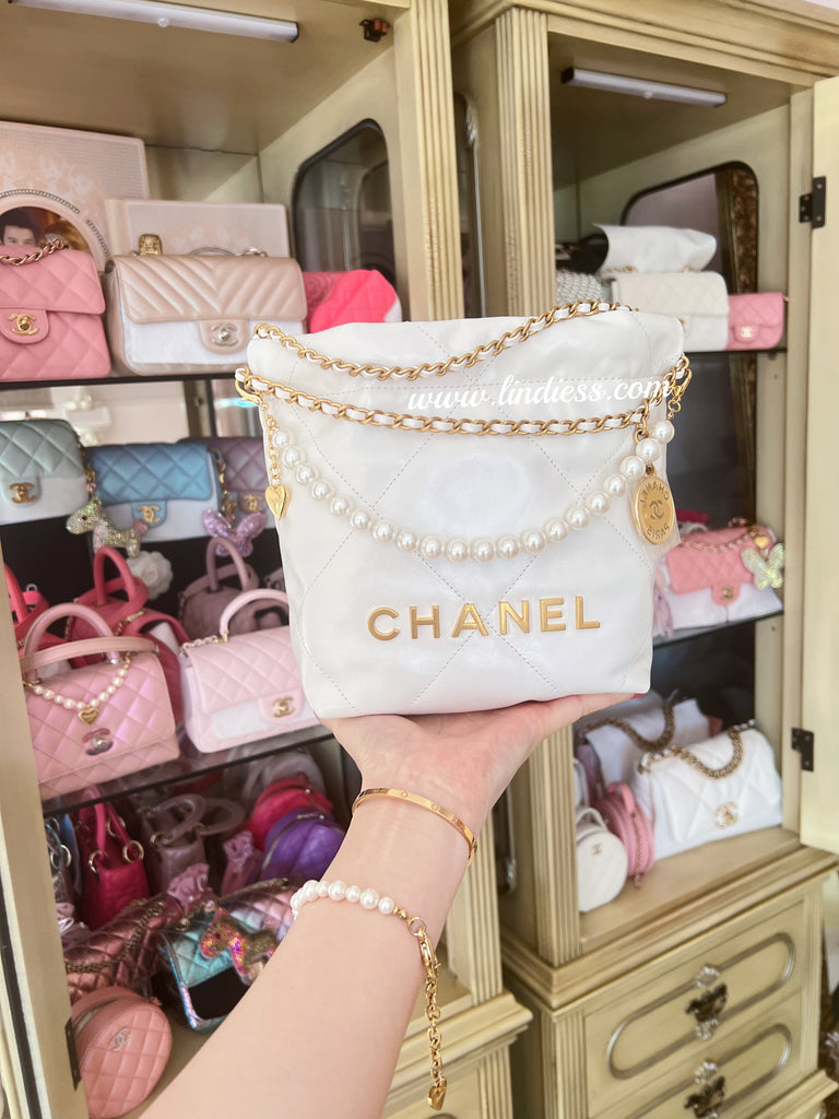 PEARL LOVE BAG CHARM