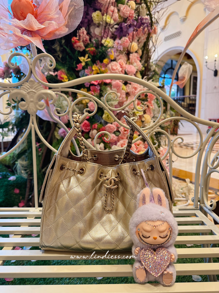 AUTHENTIC BLING BLING LABUBU - HAVE A SEAT