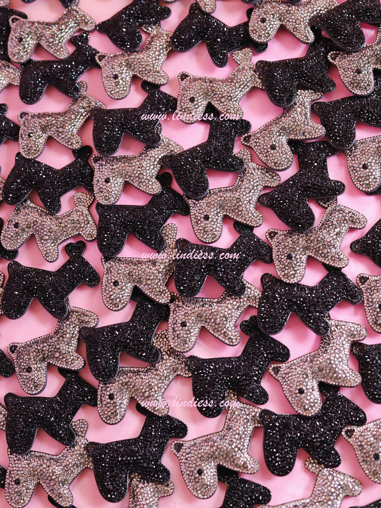 PRINCESS CRYSTAL HORSE POM POM - DARK SILVER & SO BLACK