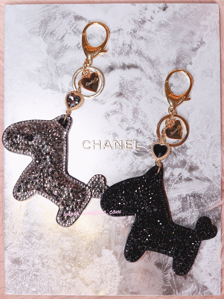 PRINCESS CRYSTAL HORSE POM POM - DARK SILVER & SO BLACK