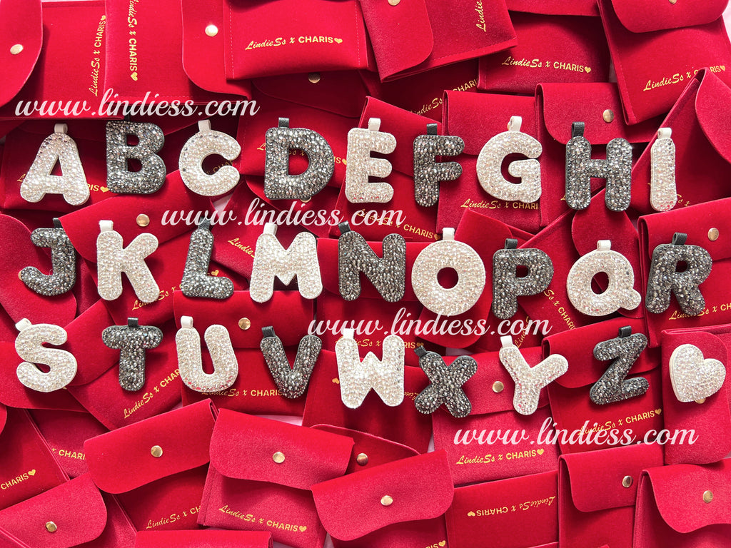 LINDIESS X CHARIS BLING BLING ABC INITIAL BAG CHARM