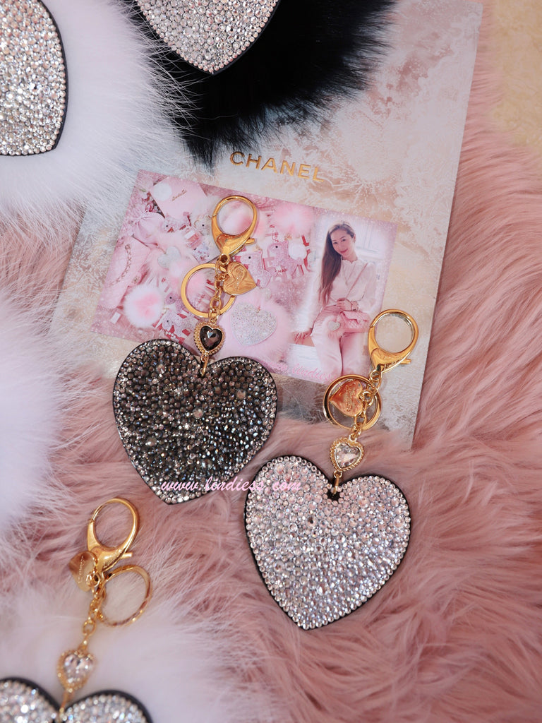 PRINCESS CRYSTAL HEART POM POM